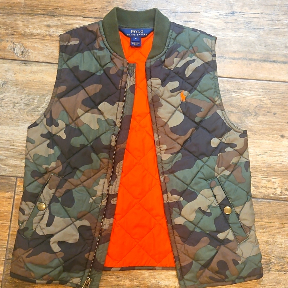 Boys camo Polo vest, size 6